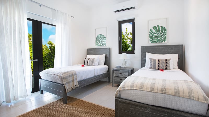 Pelican Bay Villa