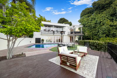 Luxury Villa Photo #3