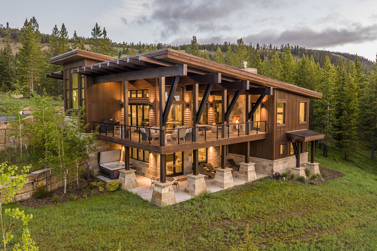 Yeti Ridge Retreat