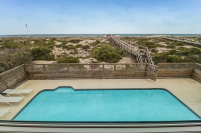 Luxury Villa Photo #7