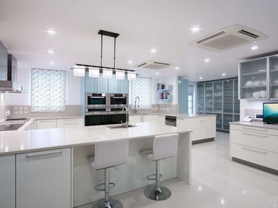 Luxury Villa Photo #12