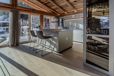 Luxury Villa Photo #10