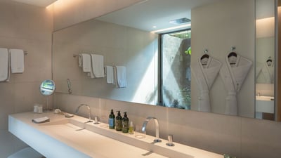 Luxury Villa Photo #21