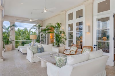 Luxury Villa Photo #19
