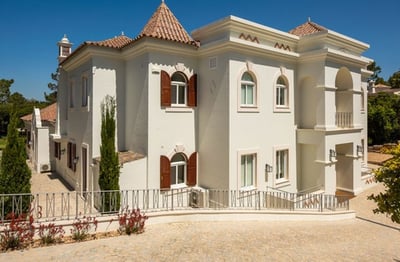 Luxury Villa Photo #11