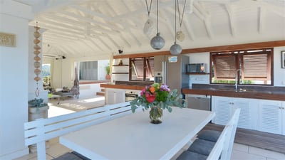 Luxury Villa Photo #17
