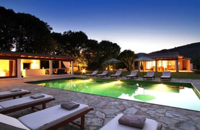 Luxury Villa Photo #11