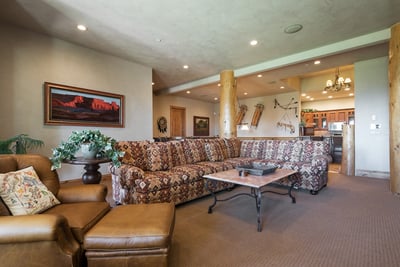 Luxury Villa Photo #15