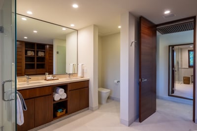 Luxury Villa Photo #36