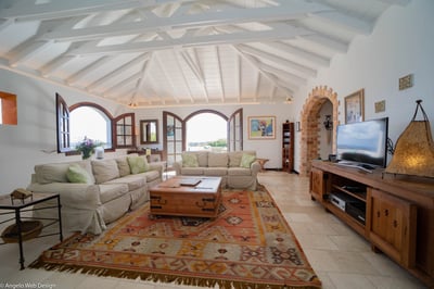 Living Area: Very comfortable with large windows. Furnished with satellite TV, international telepho