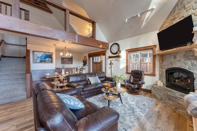 Luxury Villa Photo #9