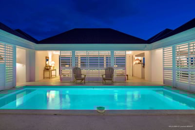 Luxury Villa Photo #16