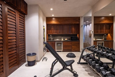 Luxury Villa Photo #39