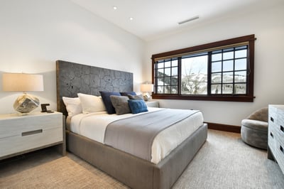 Luxury Villa Photo #11