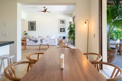 Luxury Villa Photo #10