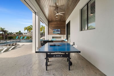 Luxury Villa Photo #10