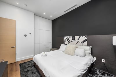 Luxury Villa Photo #38