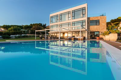 Luxury Villa Photo #5