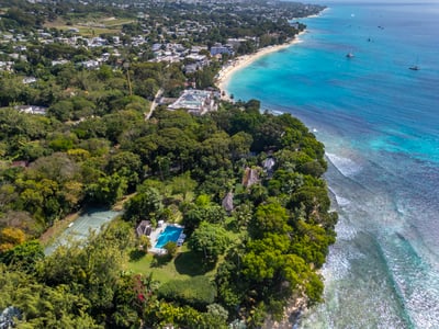 Luxury Villa Photo #2