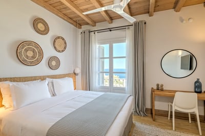 Luxury Villa Photo #46