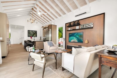Luxury Villa Photo #10