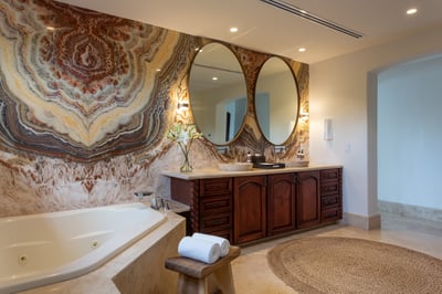 Luxury Villa Photo #29