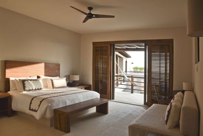 Luxury Villa Photo #28