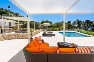 Luxury Villa Photo #8