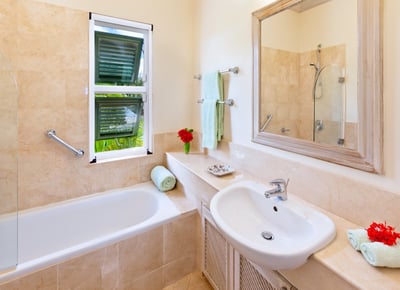 Luxury Villa Photo #19