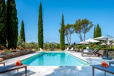 Saint-Remy-de-Provence,Les 3 Nicole