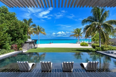 Luxury Villa Photo #3