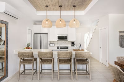 Luxury Villa Photo #16