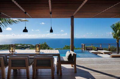 Luxury Villa Photo #23
