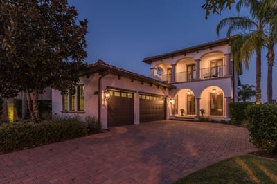 Luxury Villa Photo #4