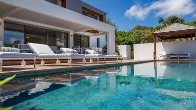 Pool & Terrace