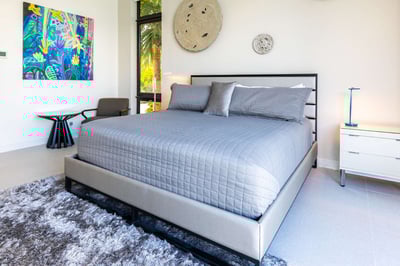 Luxury Villa Photo #12