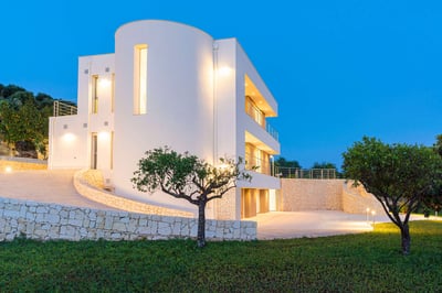 Luxury Villa Photo #52