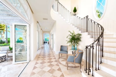 Luxury Villa Photo #8