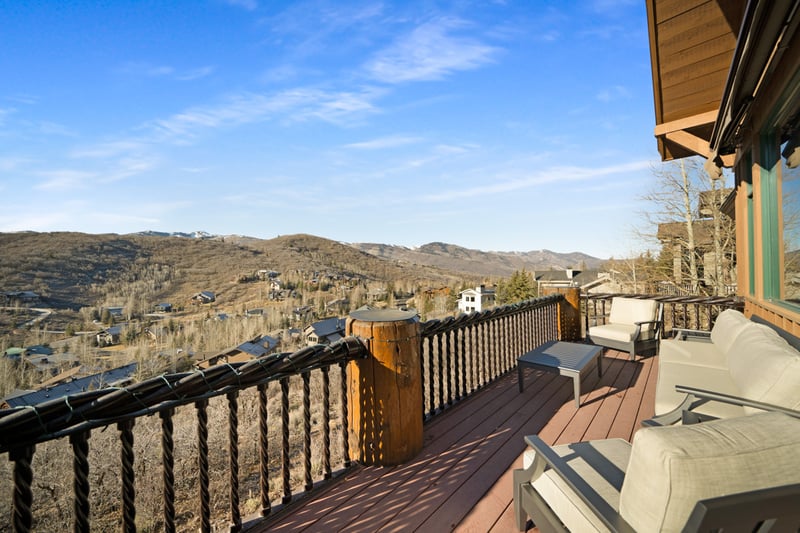 Timber Lodge at the Oaks