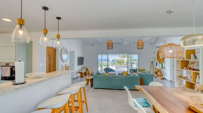 Luxury Villa Photo #14