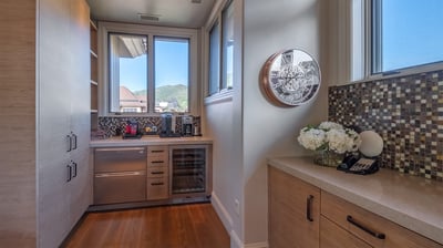 Kitchen nook coolers
