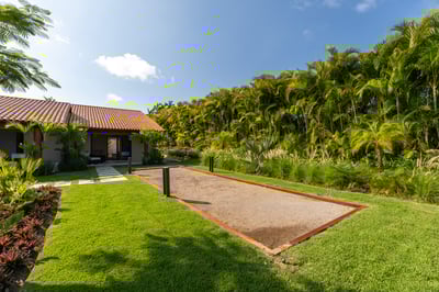 Luxury Villa Photo #18