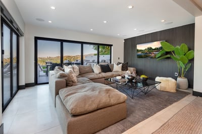 Luxury Villa Photo #31