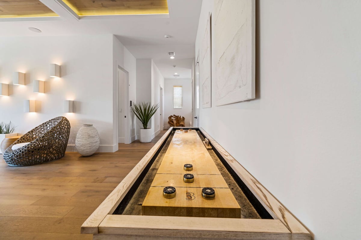 Majestic Mirage Estate