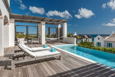 Luxury Villa Photo #3