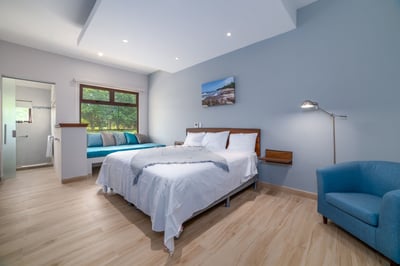 Luxury Villa Photo #32