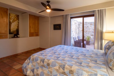 Luxury Villa Photo #19