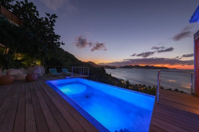 Luxury Villa Photo #9