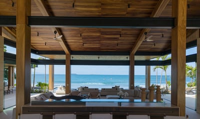 Luxury Villa Photo #19