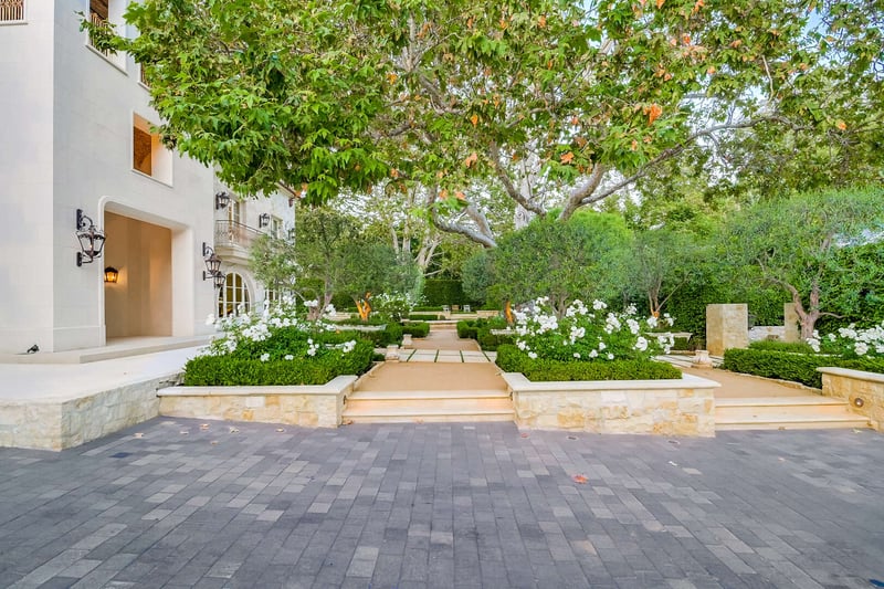 Chateau Serra Malibu